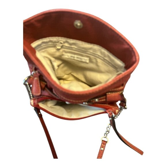 Nine West Red Faux Leather Crossbody Wristlet – Convertible Bag with Chain Strap - Picture 5 of 7